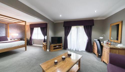 Superior King Suite