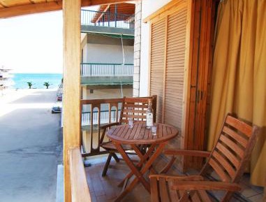 Studio with Balcony