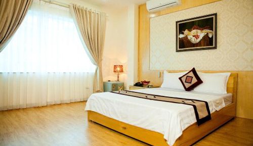 Deluxe Double Room with City View