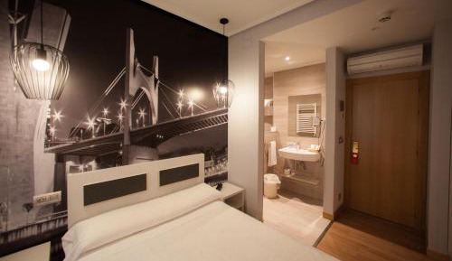 Small Single Room