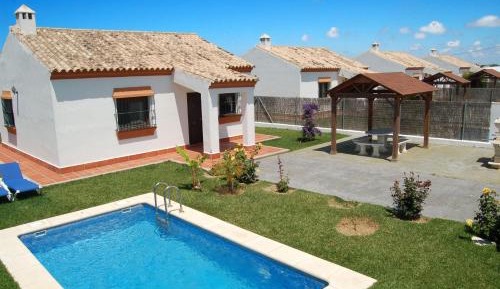Two-Bedroom Apartment (4 Adults)
