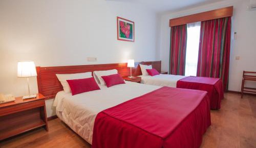 Double Room with Extra Bed (3 Adults)