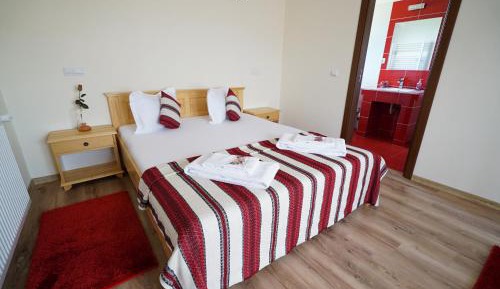 Double Room with Private Bathroom