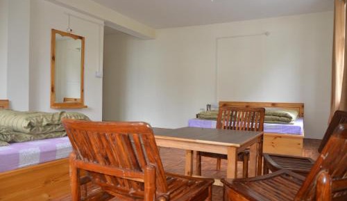 Deluxe Family Room