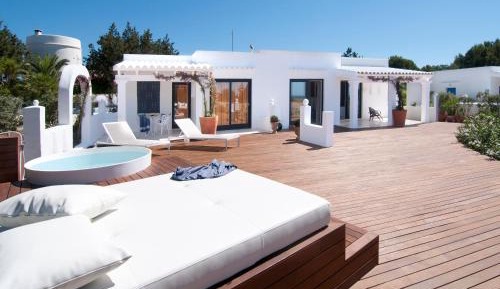 Grand Villa