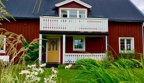 Five-Bedroom House
