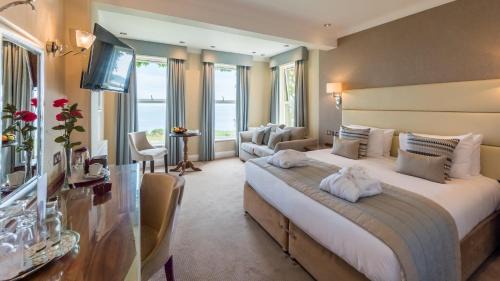 Deluxe Double or Twin Room with Sea View