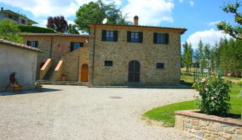 Three-Bedroom Holiday Home 