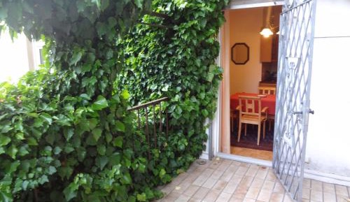 Ferienwohnung A