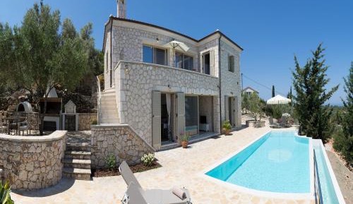 Villa with Sea View