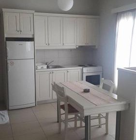 Studio (2 Adults)