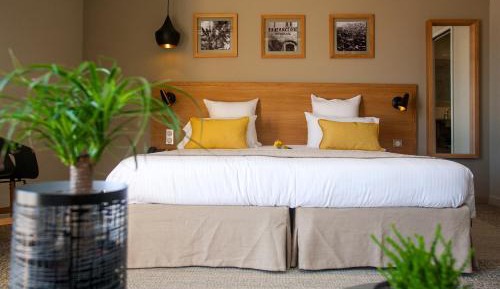 Deluxe Double or Twin Room with Sea View