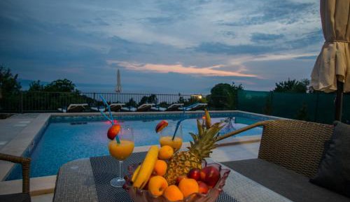 Villa with Sea View