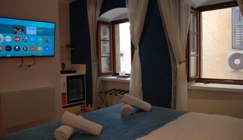 Small Double Room