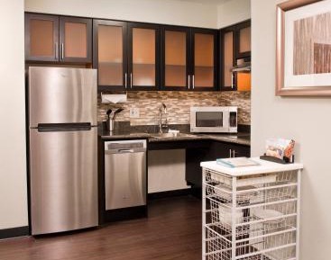 Suite - Hearing Accessible - Non-Smoking