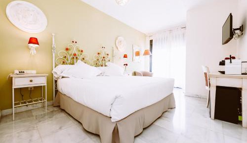 Superior Double Room with Private Terrace