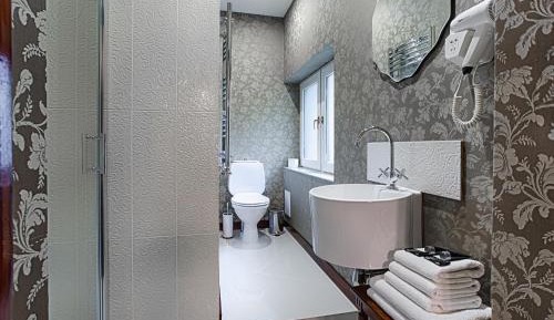 Double Room with Two Single Beds