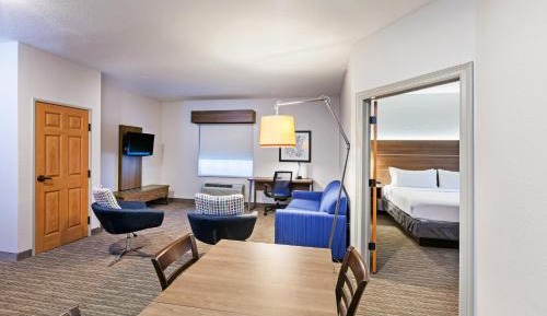 One-Bedroom Suite