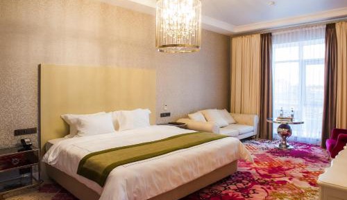 Premium Quadruple Room