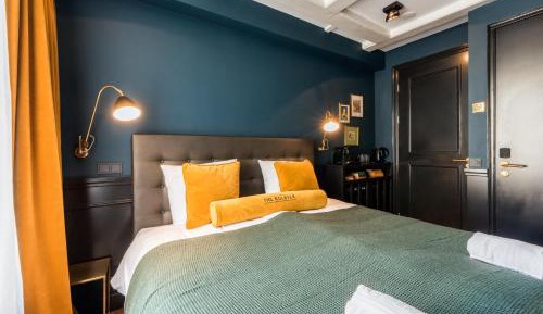 Double Room (13 m2)