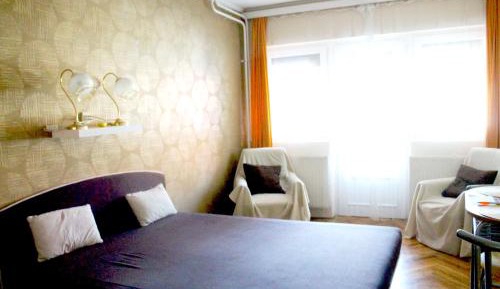 Apartment (2 Adults)