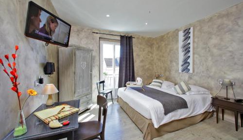 Standard Double Room with Shower