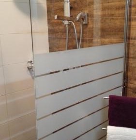 Apartment with Lake View