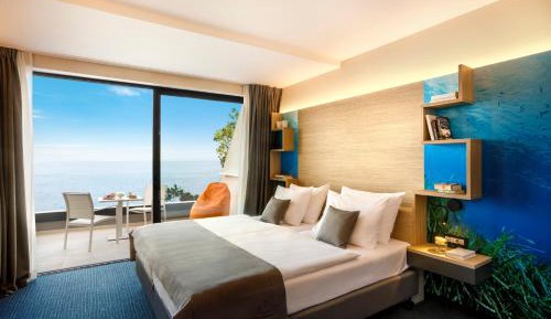 Superior Double or Twin Room with Balcony and Sea View