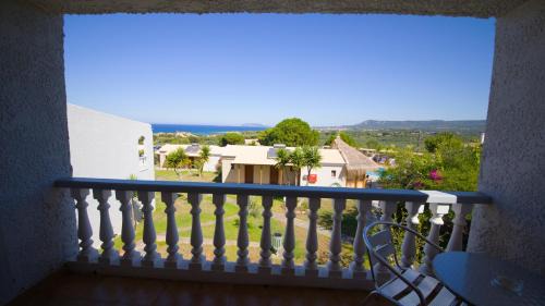 Double or Twin Room with Sea View