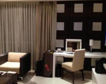 Luxury King Room