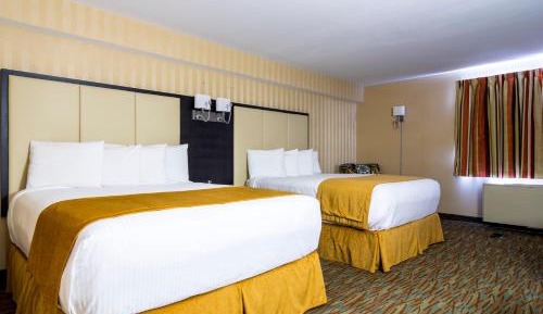 Queen Room with Two Queen Beds