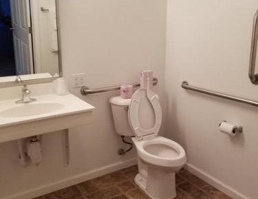 Double Room with Mobility Access and Bathtub with Grab Bars, Non-Smoking