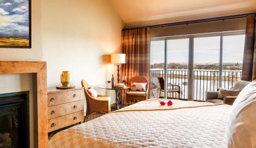 Grand Cru Riverfront King