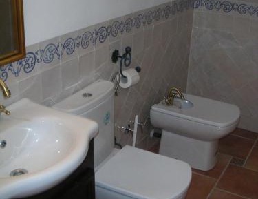 Three-Bedroom Apartment (4 Adults)