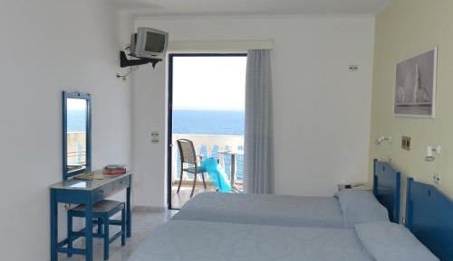 Studio with Sea View