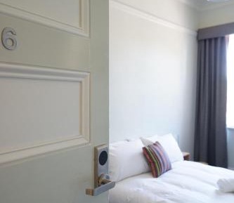 Double Room with Shared Bathroom
