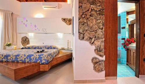 Studio Apartment with Sea View