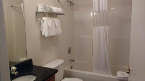 Queen Suite