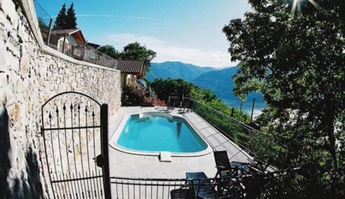 One-Bedroom Holiday Home