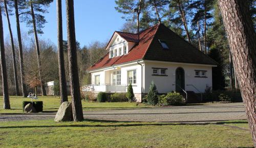Apartment Nr.3 in Villa on Ground-Floor with garden view