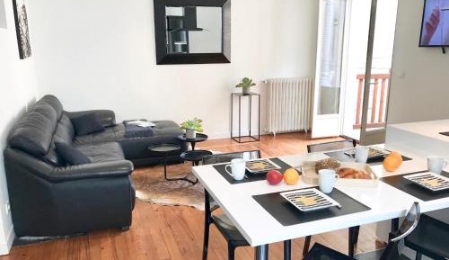 Apartment with Terrace