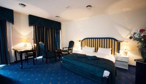 Deluxe Double or Twin Room with Balcony