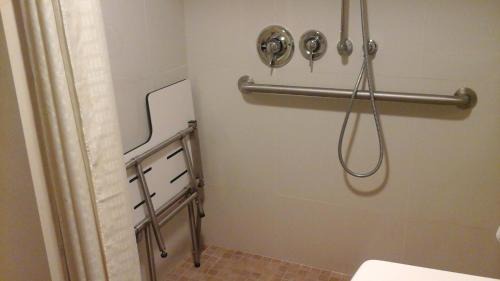 King Room - Disability Access/Non-Smoking