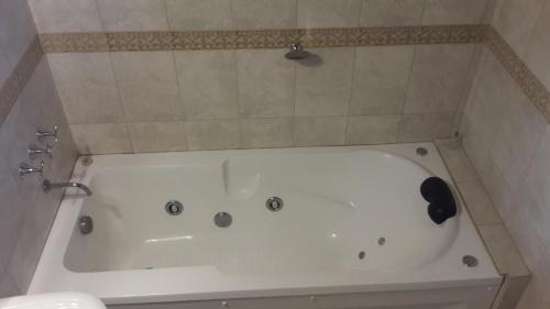 Triple Room with Spa Bath