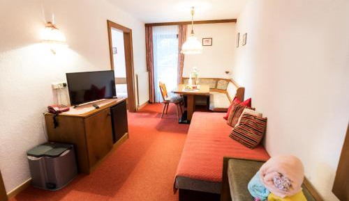 Two-Bedroom Suite (3 Adults)