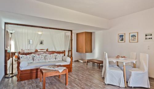 Corner Suite