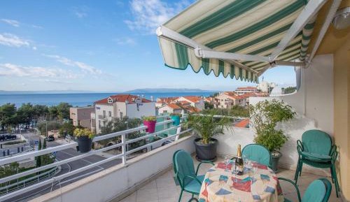 Apartment with Sea View