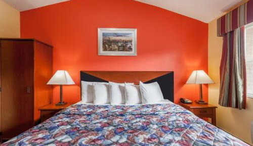 King Room - Disability Access/Non-Smoking