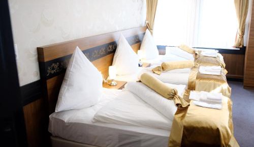 Basic Triple Room