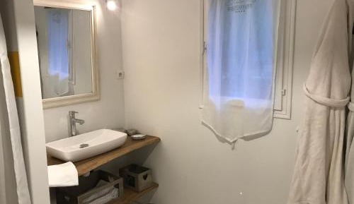 Suite with Garden View